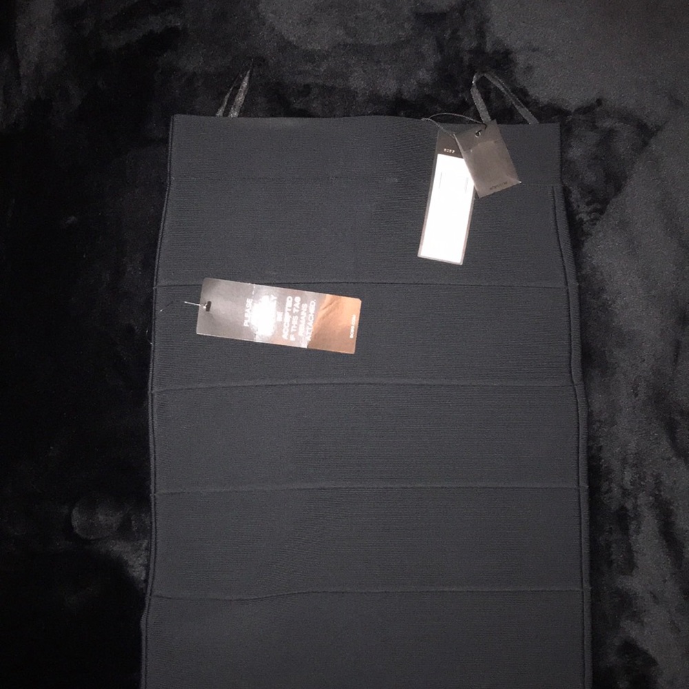 BCBGMaxazria bodycon skirt